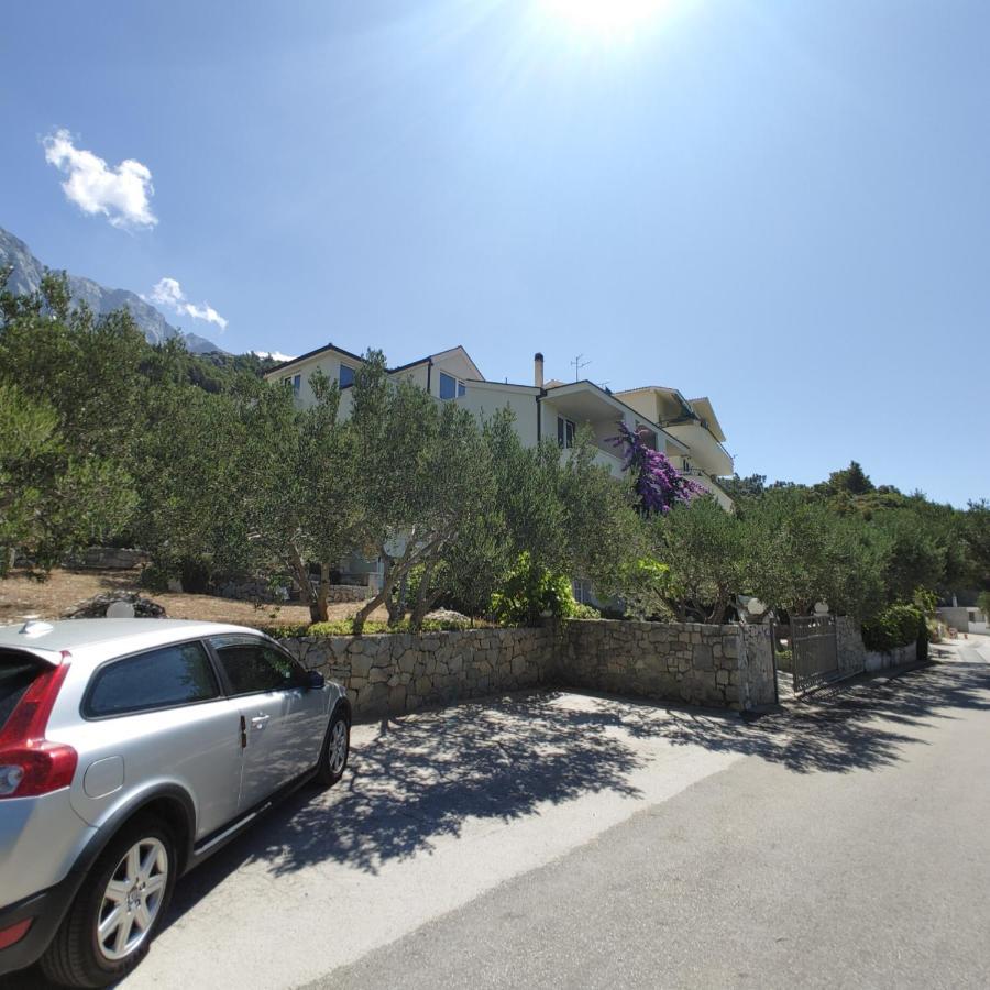 Apartments Villa Cizmic Башка-Вода Экстерьер фото