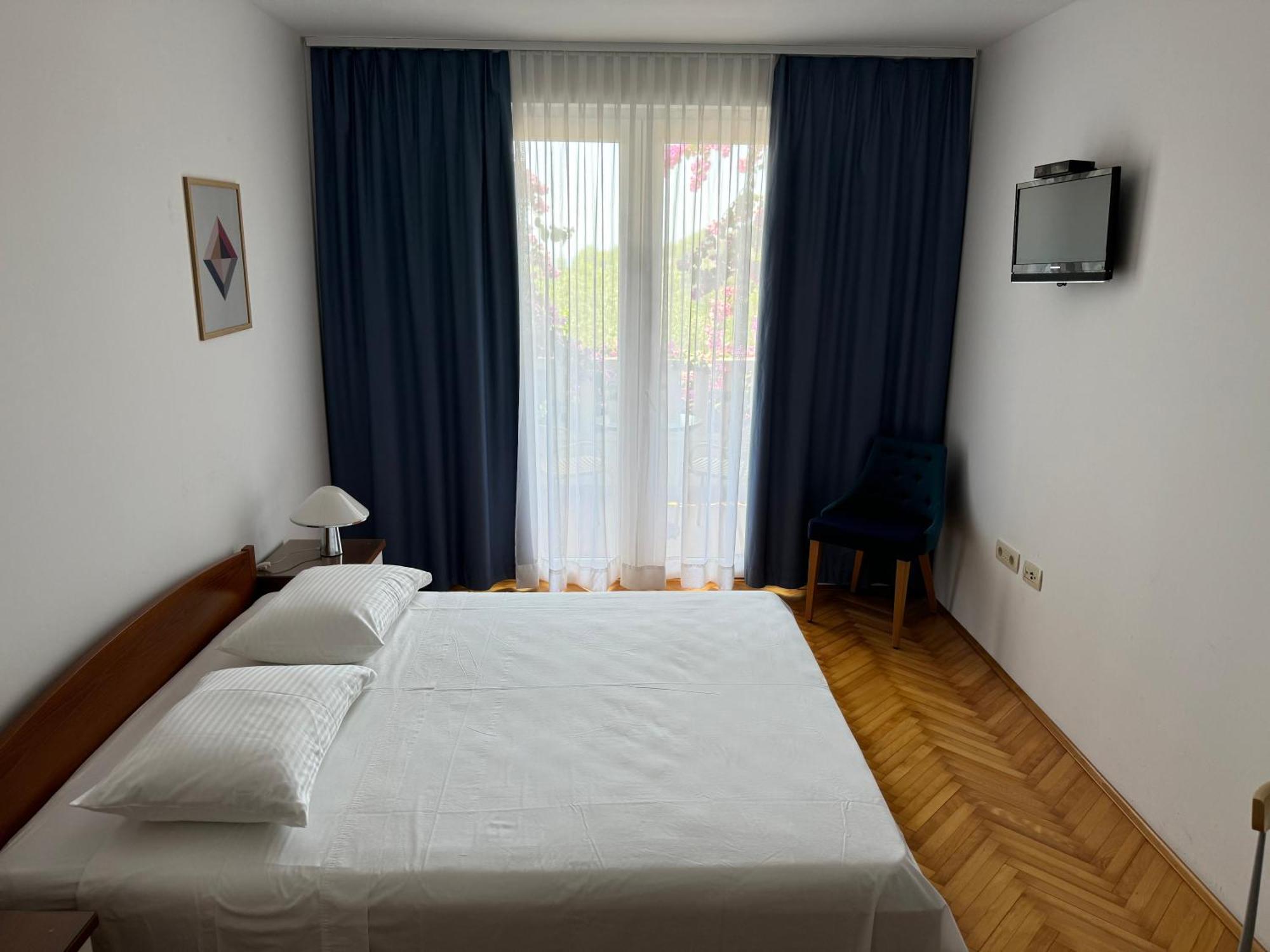 Apartments Villa Cizmic Башка-Вода Экстерьер фото