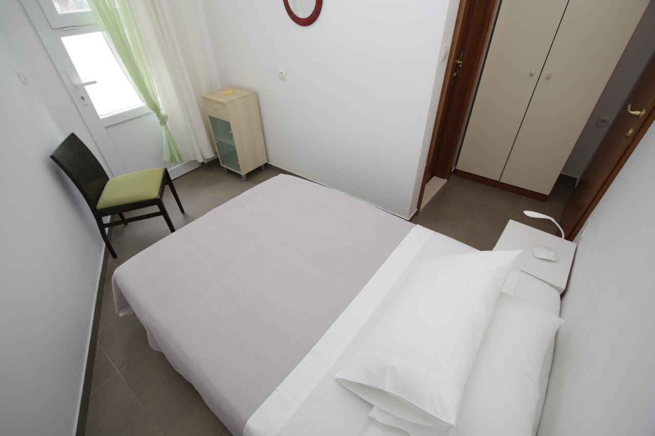 Apartments Villa Cizmic Башка-Вода Экстерьер фото