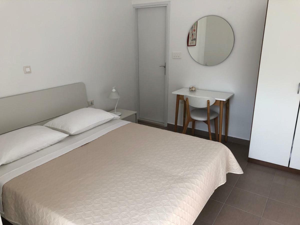 Apartments Villa Cizmic Башка-Вода Экстерьер фото